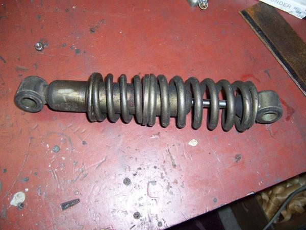Angehängte Bilder: Stoßdämpfer hinten SX200.jpg